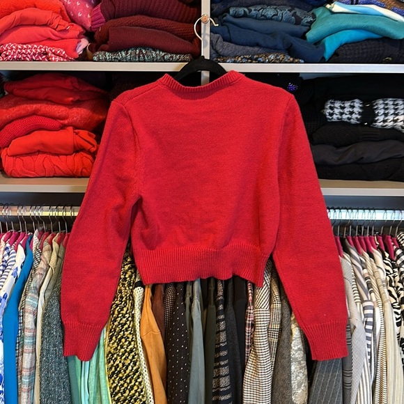 Unbranded red long sleeve button down crew neck cardigan size S NWOT - Picture 3 of 3